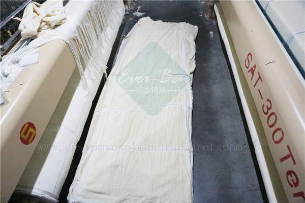 China Bulk combed cotton bath towels Producer waffle weave bath sheet supplier